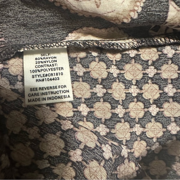 New Anthropology Women Mine Ballon Sleeves Ruffle  Size Large Gray Tan Blouse - Picture 8 of 8